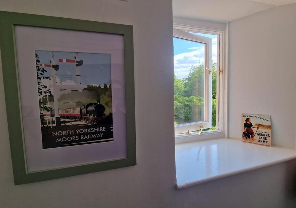 Black Cat Cottage - Central Pickering Grade 2 Listed Cottage Bagian luar foto
